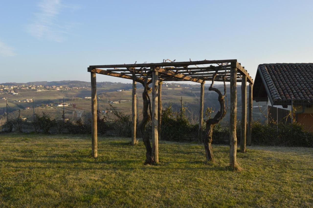 Agriturismo Cascina Rabalot Diano d'Alba Luaran gambar